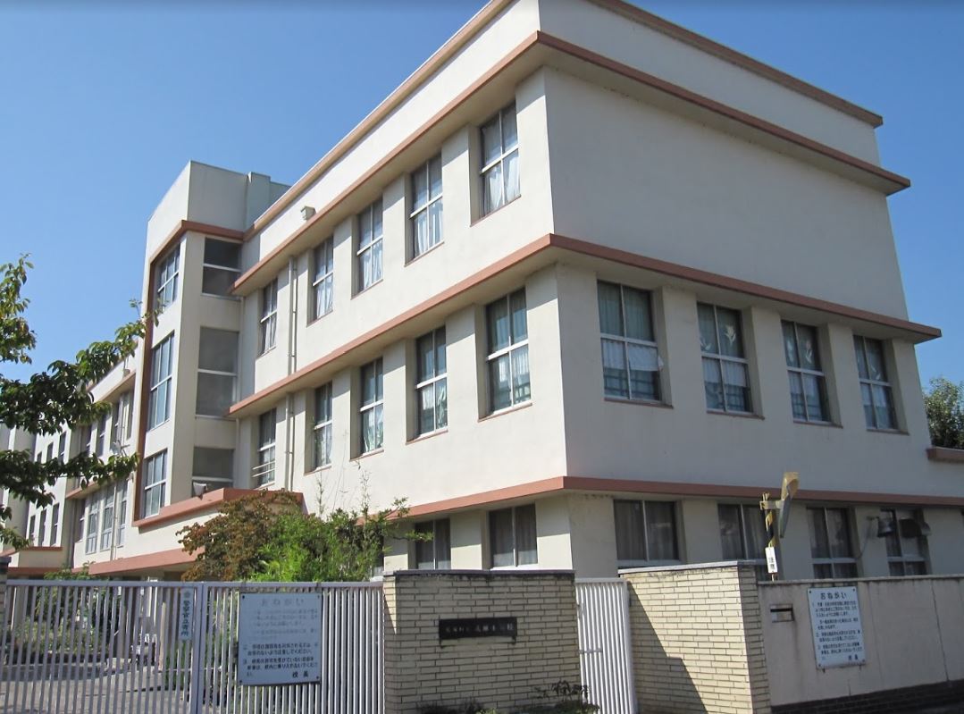 小学校　尼崎市立 武庫小学校（小学校）まで857m