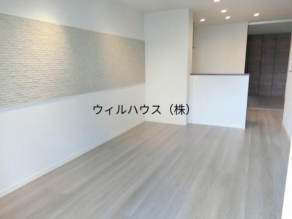 居室・リビング　室内きれいです！