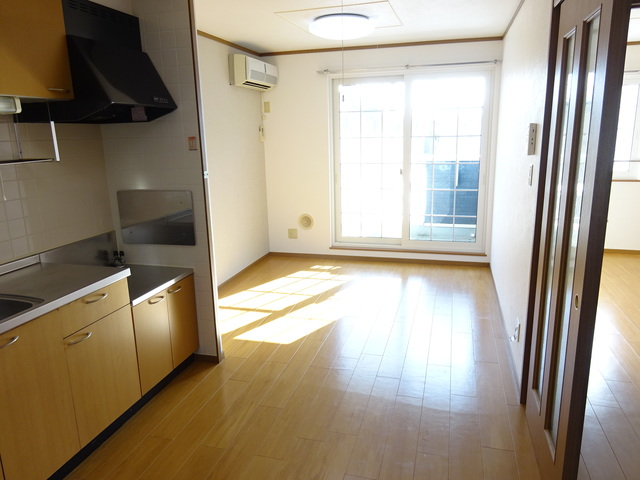 居室・リビング　※別部屋参考写真・現況優先※