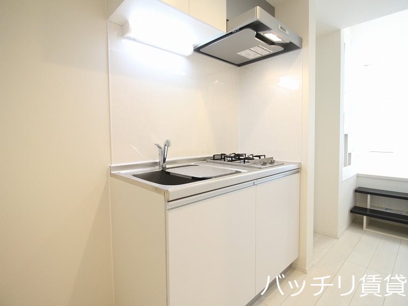 キッチン　同型イメージの為、現状を優先致します。