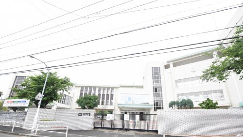 中学校　福岡市立横手中学校（中学校）まで1195m