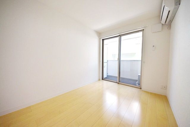 居室・リビング　★★明るい色味の室内★★