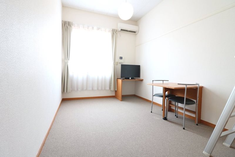 居室・リビング　※別のお部屋の写真です