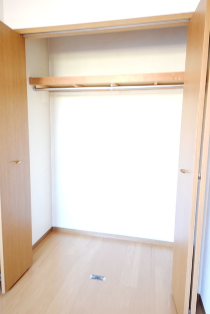 収納　～今日は何着ようっ～