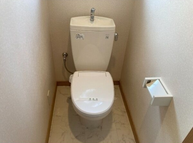 トイレ　図面と現状に相違がある場合には現状を優先