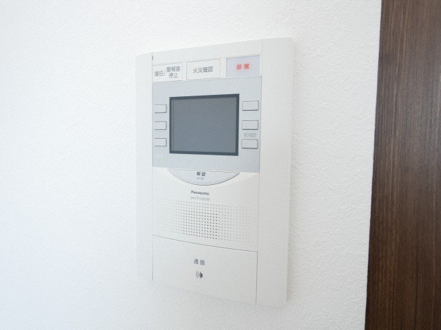 セキュリティ　モニター付きインターホンです