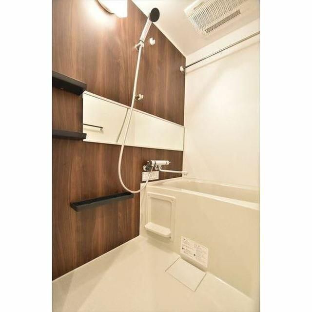 バス・シャワールーム　別部屋参考写真