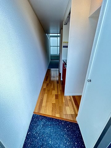 玄関　明るい玄関です