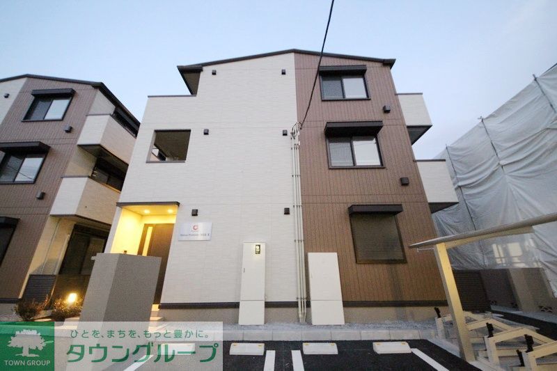 エントランス　外観