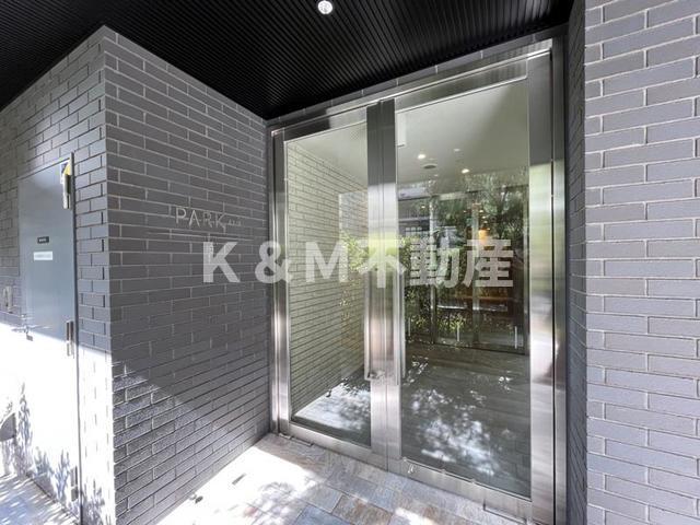エントランス　建物の内部です