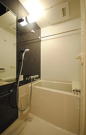バス・シャワールーム　別部屋参考写真
