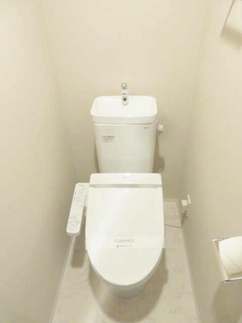 トイレ　参考写真