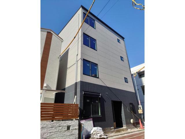 建物外観　建築中