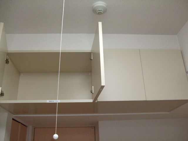 収納　天井収納
