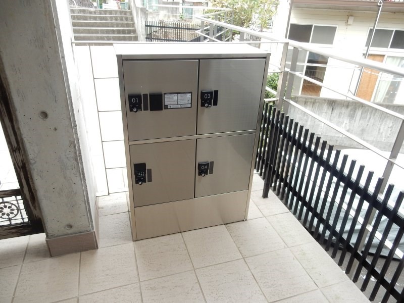 その他共有部分　外出時も荷物が受け取れる宅配BOX