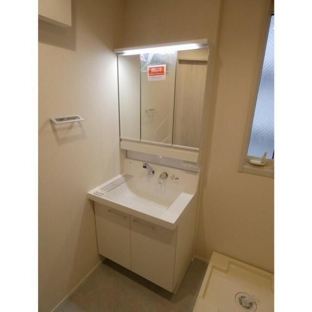 洗面設備　忙しい朝には欠かせない洗面所です