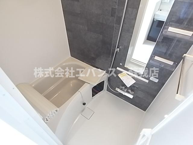 バス・シャワールーム　お風呂で日々の疲れを落としましょう