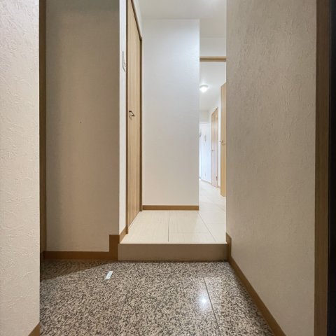 玄関　同仕様タイプです
