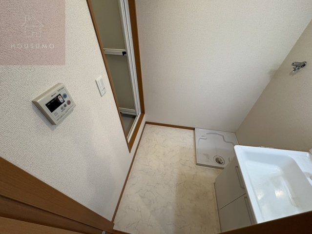 洗面設備　広い洗面スペース