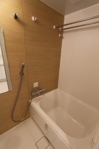 バス・シャワールーム　バス※別部屋参考写真