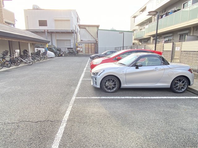 駐車場　駐車場です