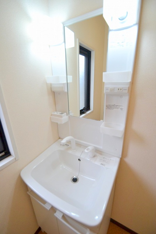 洗面設備　お問合せはシティホーム海田センター　082-821-2227