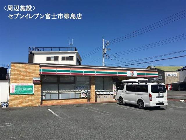 コンビニ　セブンイレブン（コンビニ）まで1007m