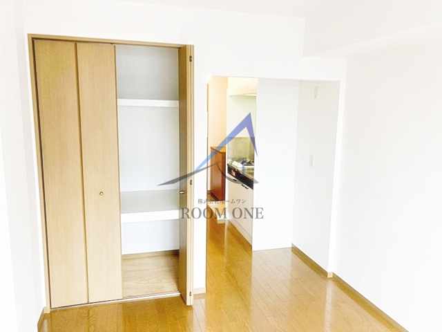 居室・リビング　洋室のお部屋です。