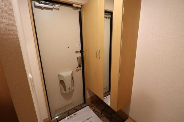 玄関　玄関