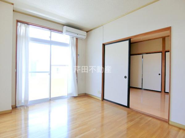 居室・リビング　写真は別のお部屋のイメージです