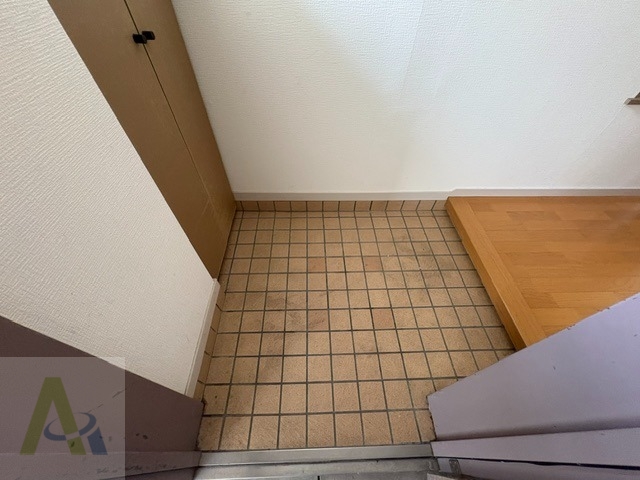 パラツェット下沢の玄関写真