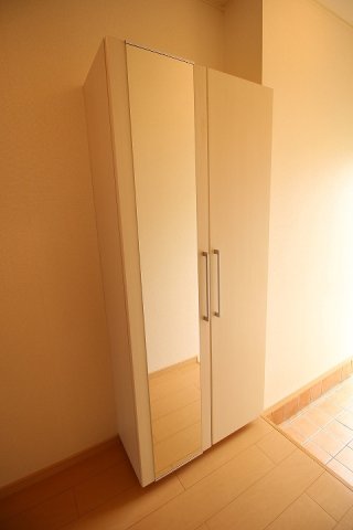 収納　玄関収納です