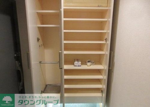 玄関　下足入　※2026年2月撮影の写真