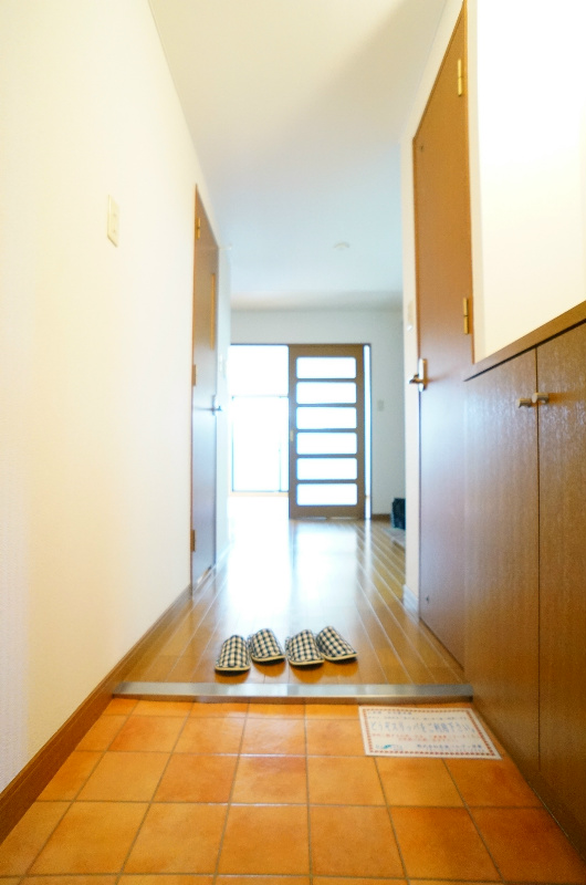 玄関　※ 別部屋の写真です★　シューズＢＯＸ付き