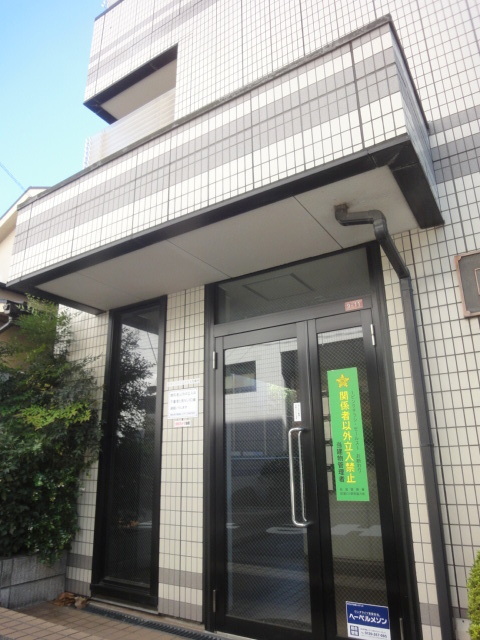エントランス　★綺麗なエントランスです♪