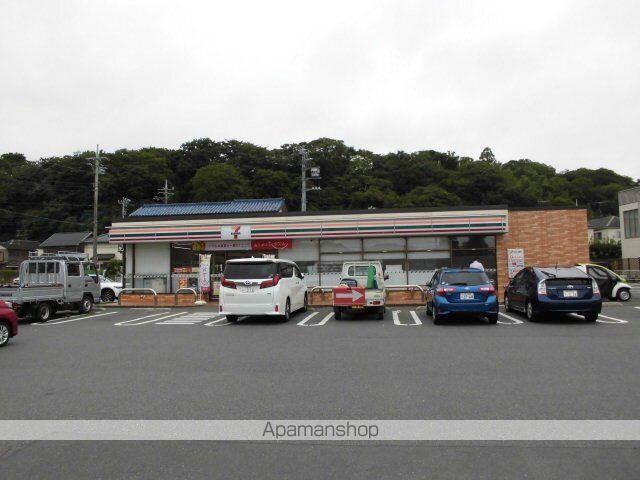 コンビニ　セブンイレブン佐倉城内町店（コンビニ）まで300m