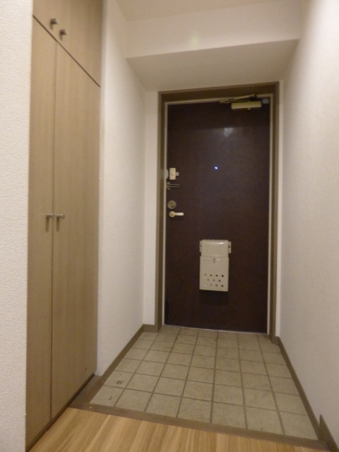 玄関　反転タイプ
