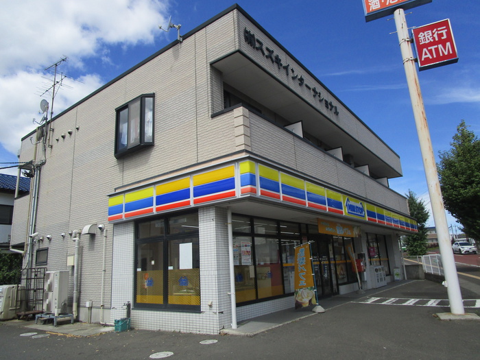 コンビニ　ミニストップ（コンビニ）まで409m