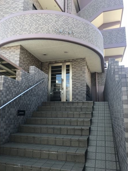 エントランス　★☆他社掲載も内見や契約可能！相見積もり大歓迎☆★