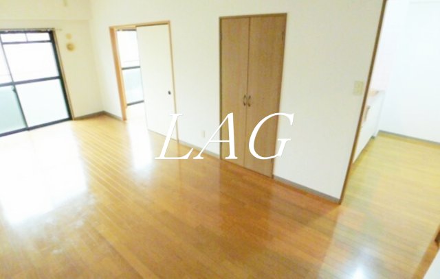 居室・リビング　洋室のお部屋です。
