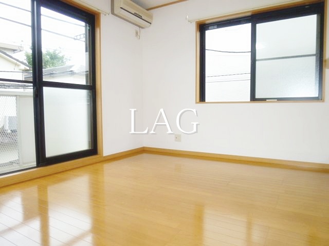 居室・リビング　洋室のお部屋です。