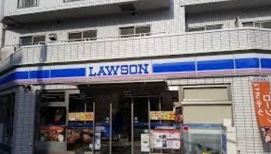 コンビニ　ローソン墨田向島三丁目店（コンビニ）まで166m