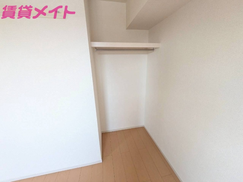 収納　同タイプ部屋写真です。
