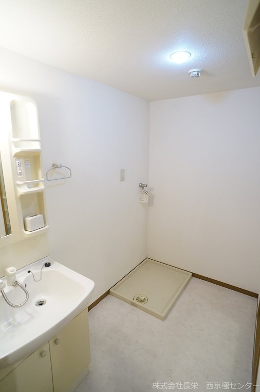 洗面設備　※同建物・別号室の参考写真です★（実際のお部屋とは異なります