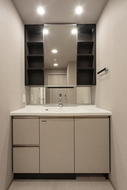 洗面設備　※写真は同タイプ住戸です。