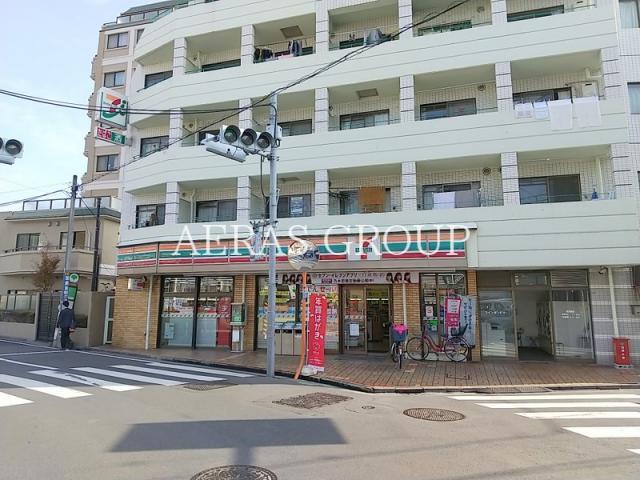 コンビニ　セブンイレブン新小岩4丁目店（コンビニ）まで3m