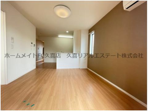 居室・リビング　同建物別号室