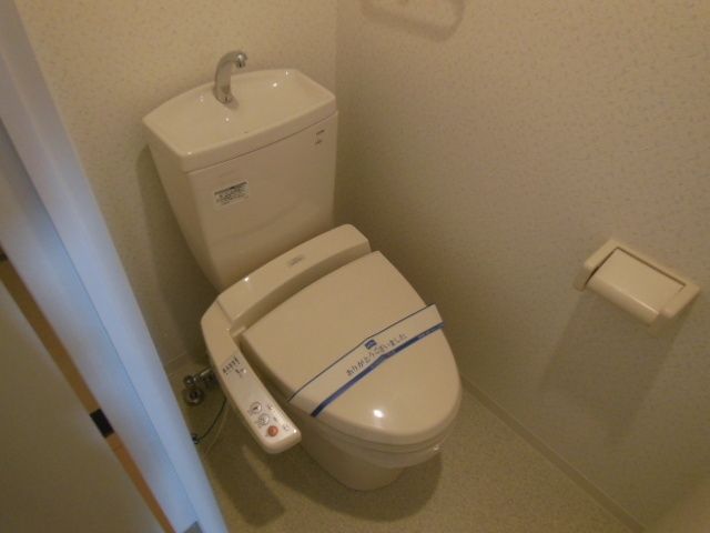 トイレ　★お部屋探しは株式会社タウンハウジング東京まで★