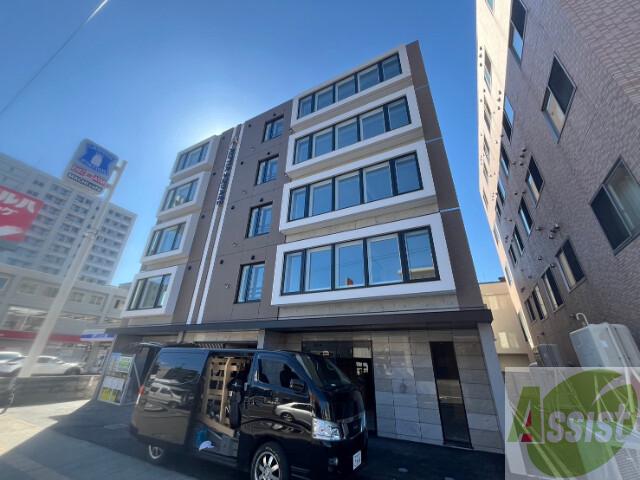 建物外観　札幌市中央区南４条西「アルファスクエア南４西１５」
