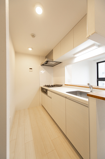 キッチン　※写真は同タイプ住戸です。